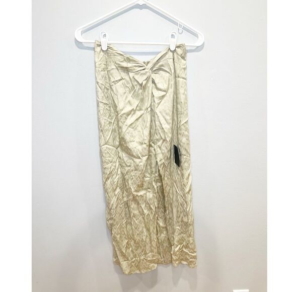 Lulus sage green knot front satin midi skirt - Picture 2 of 4